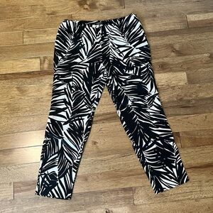 Lafayette 148 New  York | Black and White Leaf Pattern Pants